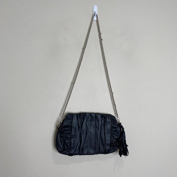 Simply Nina by Nina Raye® Vintage Classic clutch - Picture 2 of 13